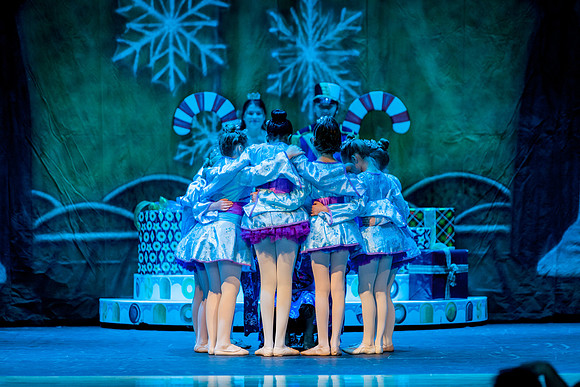 RA-NUTCRACKER-2018-CHINESE- (5)