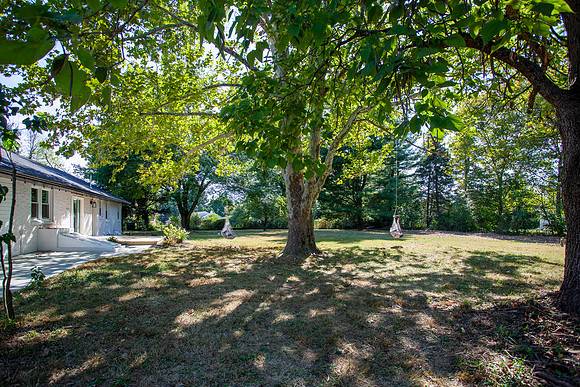 1215-TOWNSHIP-LINE-RD-PHOENIXVILLE- (24)