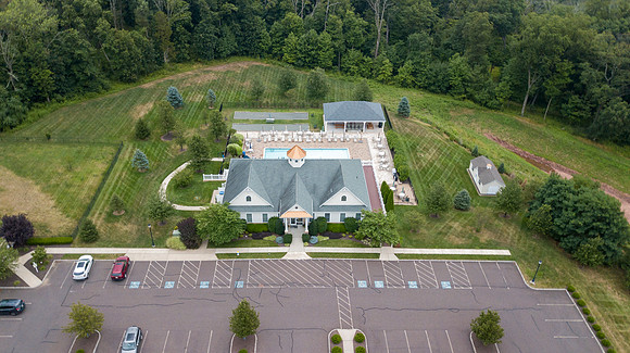 2250-TOWER-CT-SCHWENKSVILLE- (14)