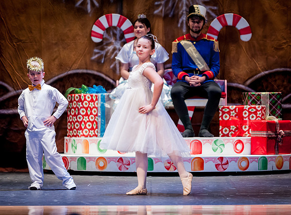 RA-NUTCRACKER-2018-ANGELS- (19)