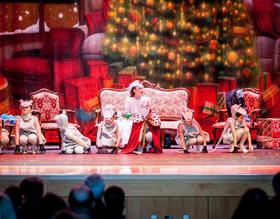 RA-NUTCRACKER-2018-MICE- (17)