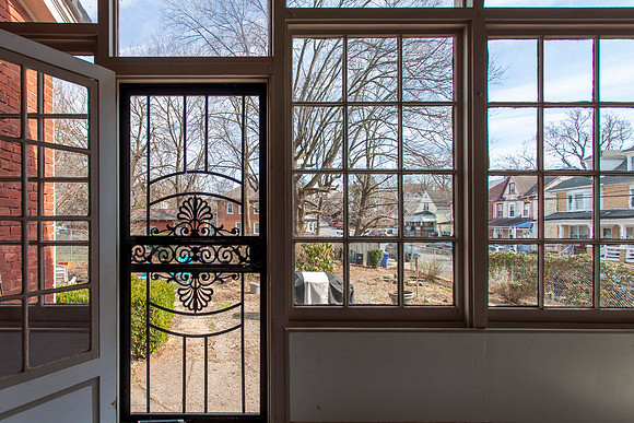 390-N-FRANKLIN-ST-POTTSTOWN- (40)